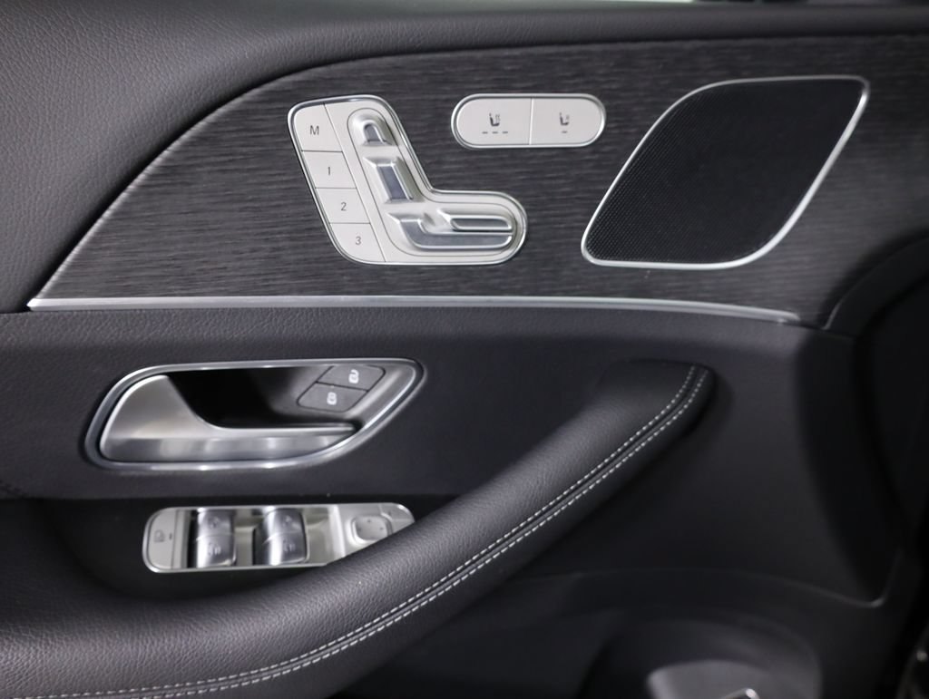 Used 2025 Mercedes-Benz GLE 450 4MATIC Coupe image 10