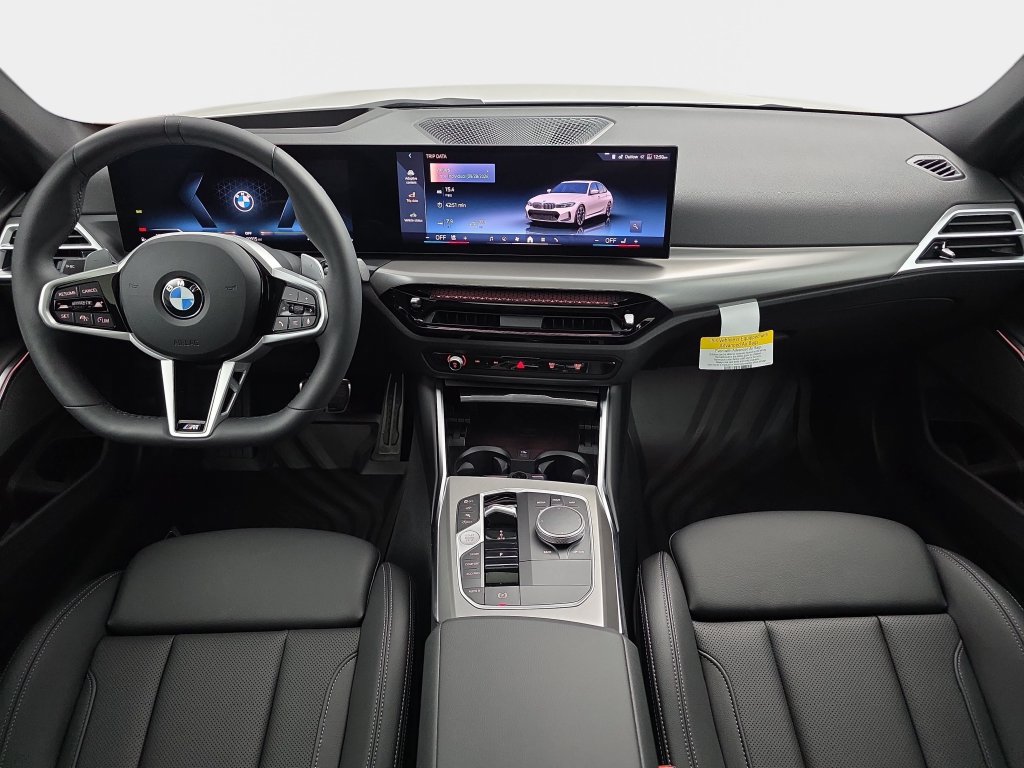 New 2026 BMW 330i xDrive Sedan w/ M Sport Package AWD/4WD image 10