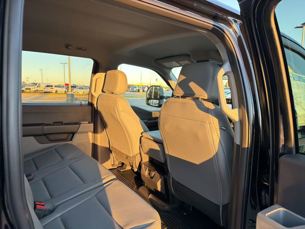 New 2026 Ford F350 XL w/ XL Chrome Package image 20
