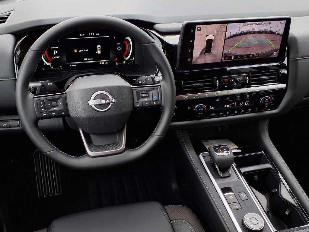 New 2026 Nissan Pathfinder SL AWD/4WD image 12