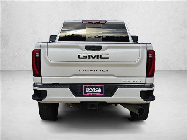 Used 2024 GMC Sierra 2500 Denali Ultimate AWD/4WD image 7