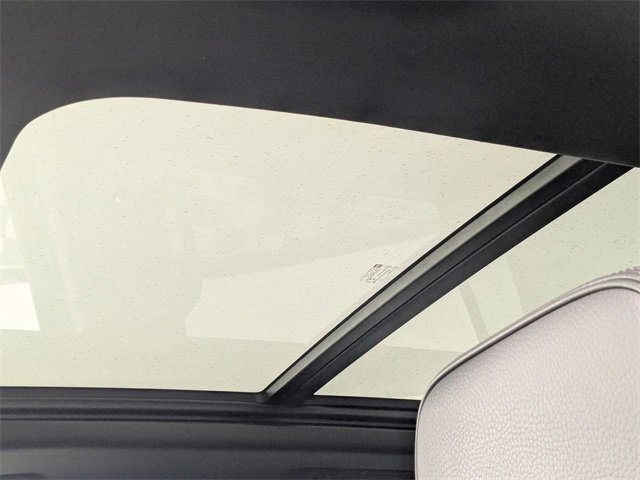 Used 2021 GMC Yukon XL Denali image 13