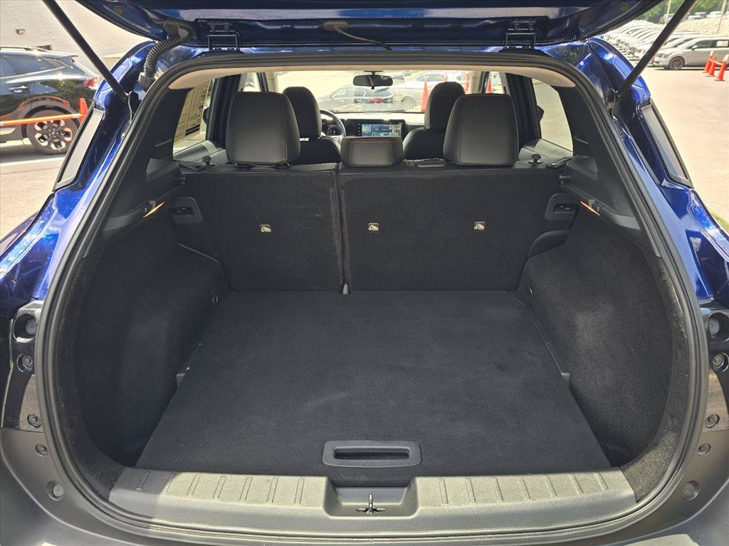 Used 2025 Nissan Kicks SR FWD image 25