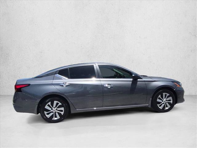 Certified 2025 Nissan Altima 2.5 S FWD image 4