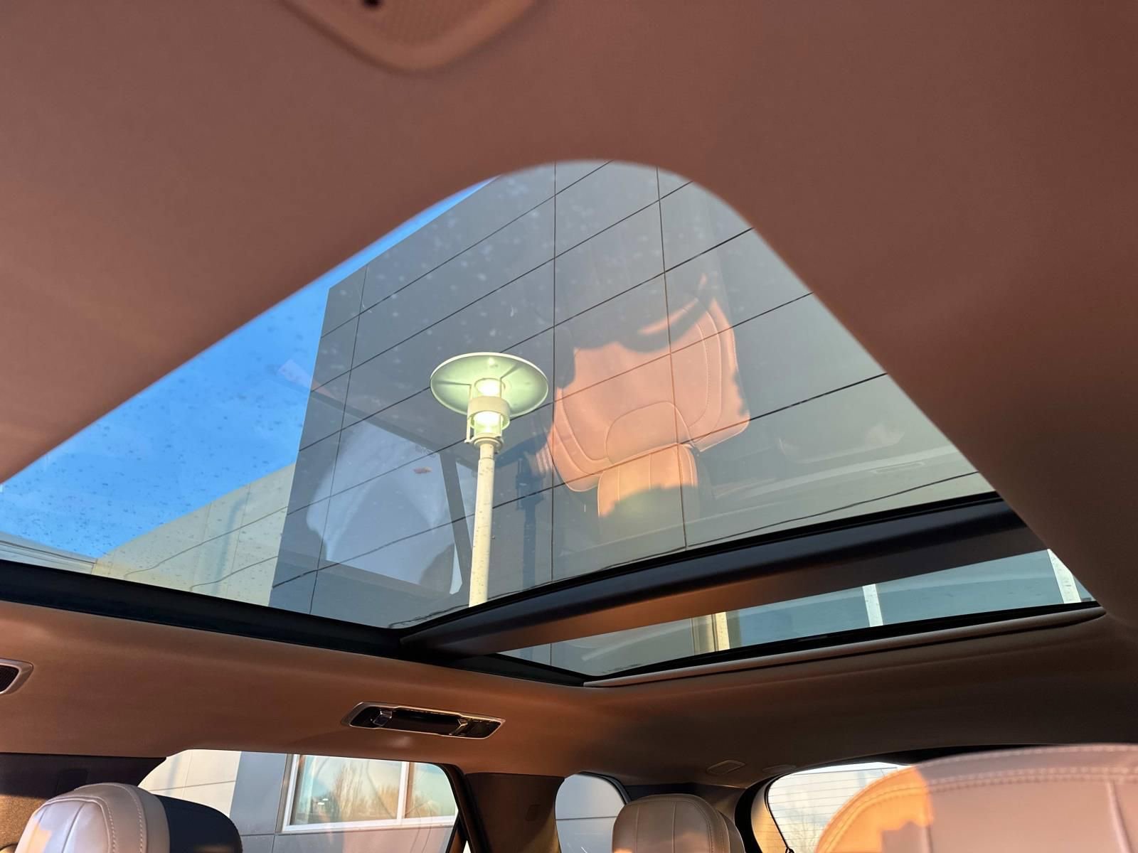 New 2026 Land Rover Range Rover Sport Dynamic SE image 18