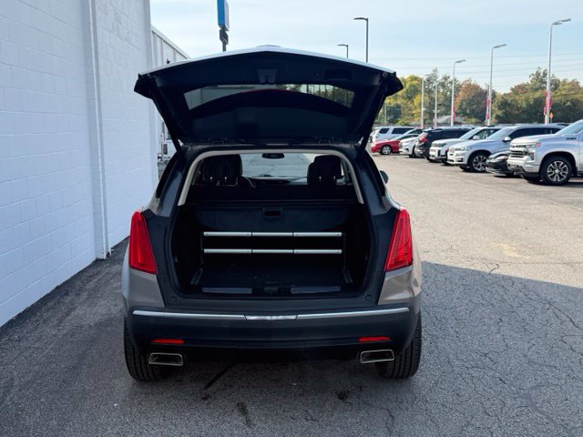 Used 2017 Cadillac XT5 Premium Luxury w/ Driver Assist Package FWD image 11