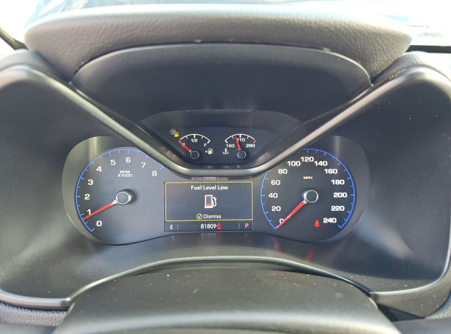 Used 2019 Chevrolet Colorado Z71 w/ Z71 Midnight Edition AWD/4WD image 2