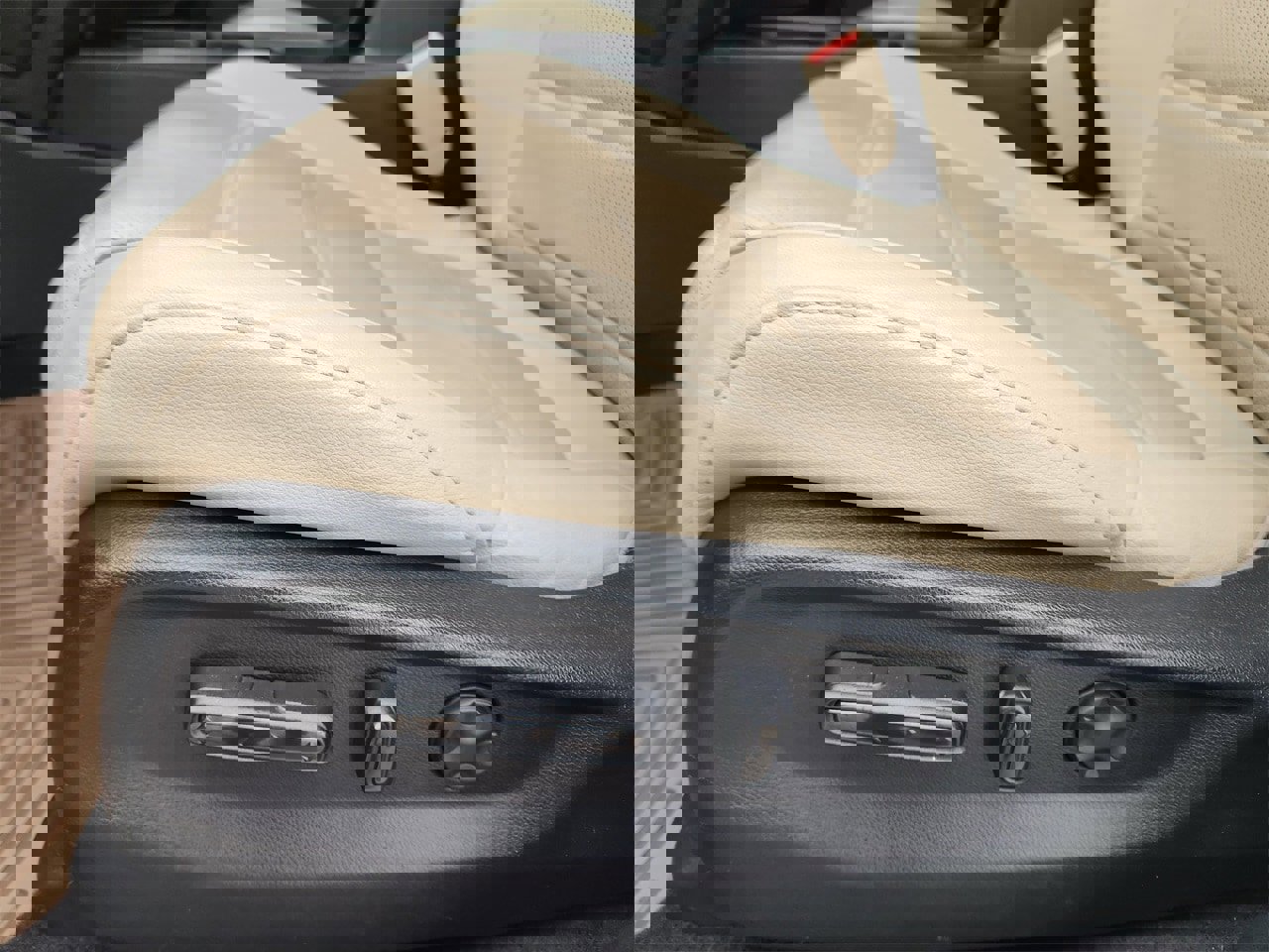 Certified 2017 Honda CR-V Touring image 23