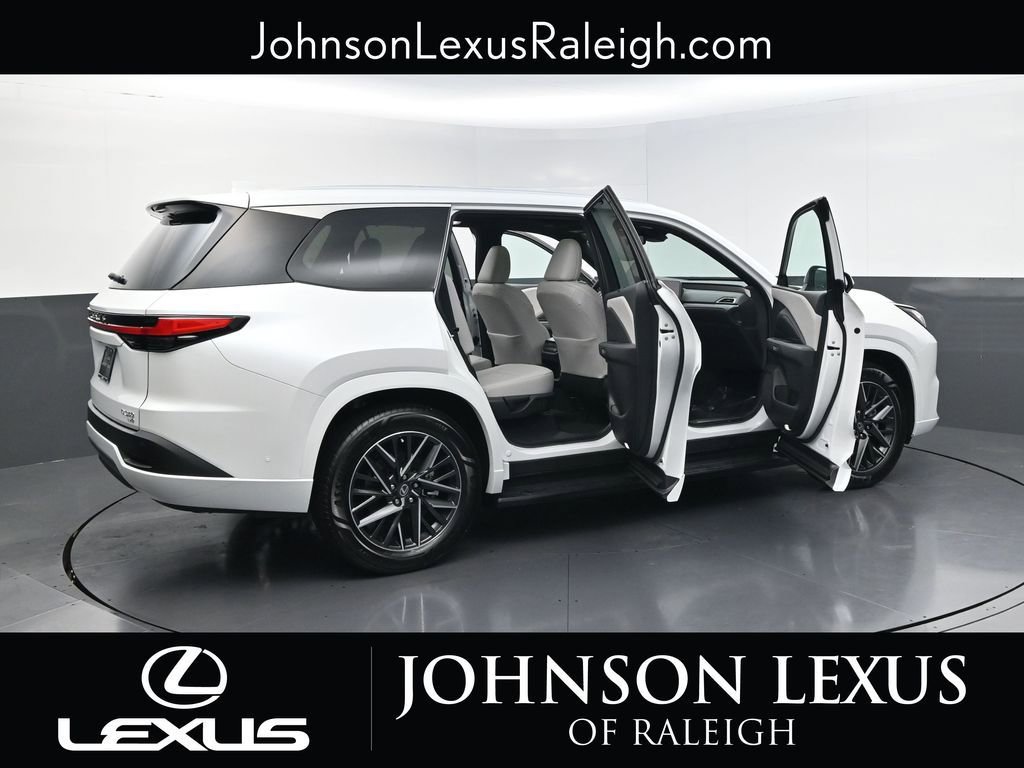 Used 2026 Lexus TX 350 AWD image 31