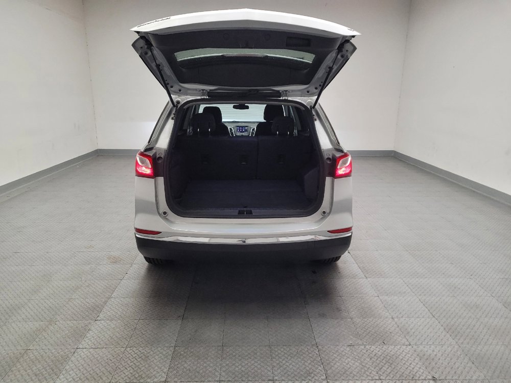 Used 2020 Chevrolet Equinox LT image 29