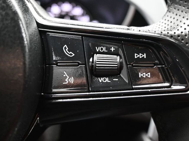 Used 2023 Alfa Romeo Giulia Veloce RWD image 26