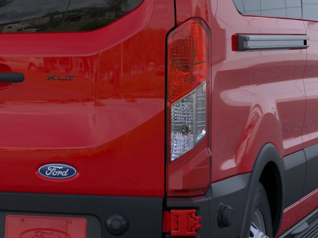 New 2026 Ford Transit 350 148 Low Roof Wagon AWD image 21