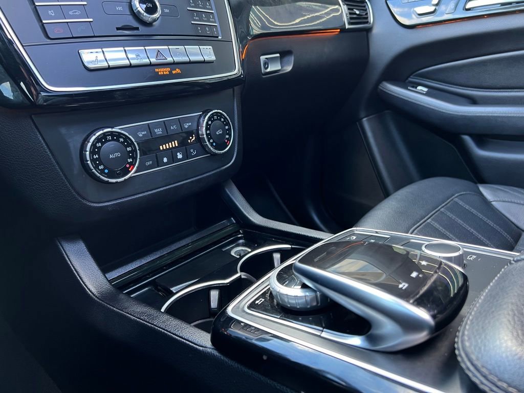 Used 2019 Mercedes-Benz GLS 450 4MATIC image 46