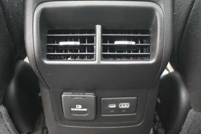 Used 2020 GMC Acadia AT4 image 37