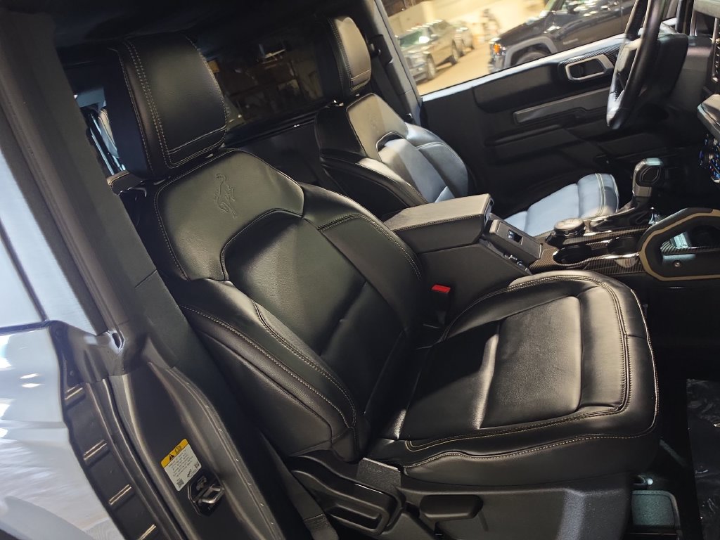 Used 2025 Ford Bronco Badlands AWD/4WD image 25