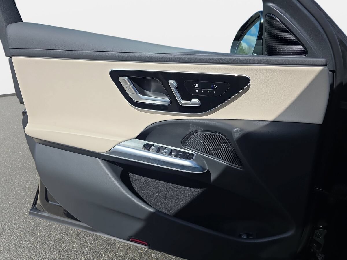 New 2026 Mercedes-Benz E 450 4MATIC Sedan image 26