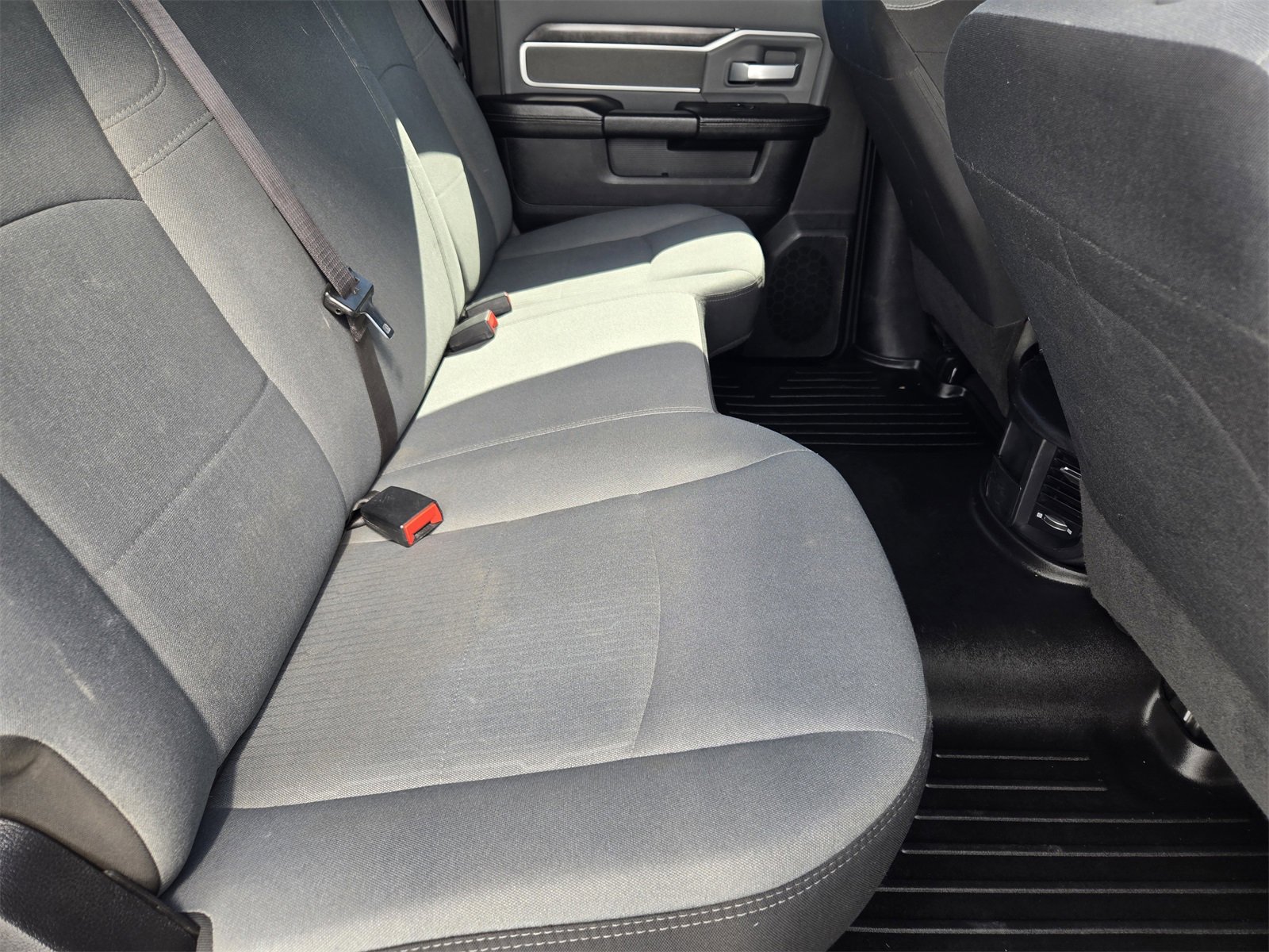 Used 2021 RAM 2500 Big Horn image 30