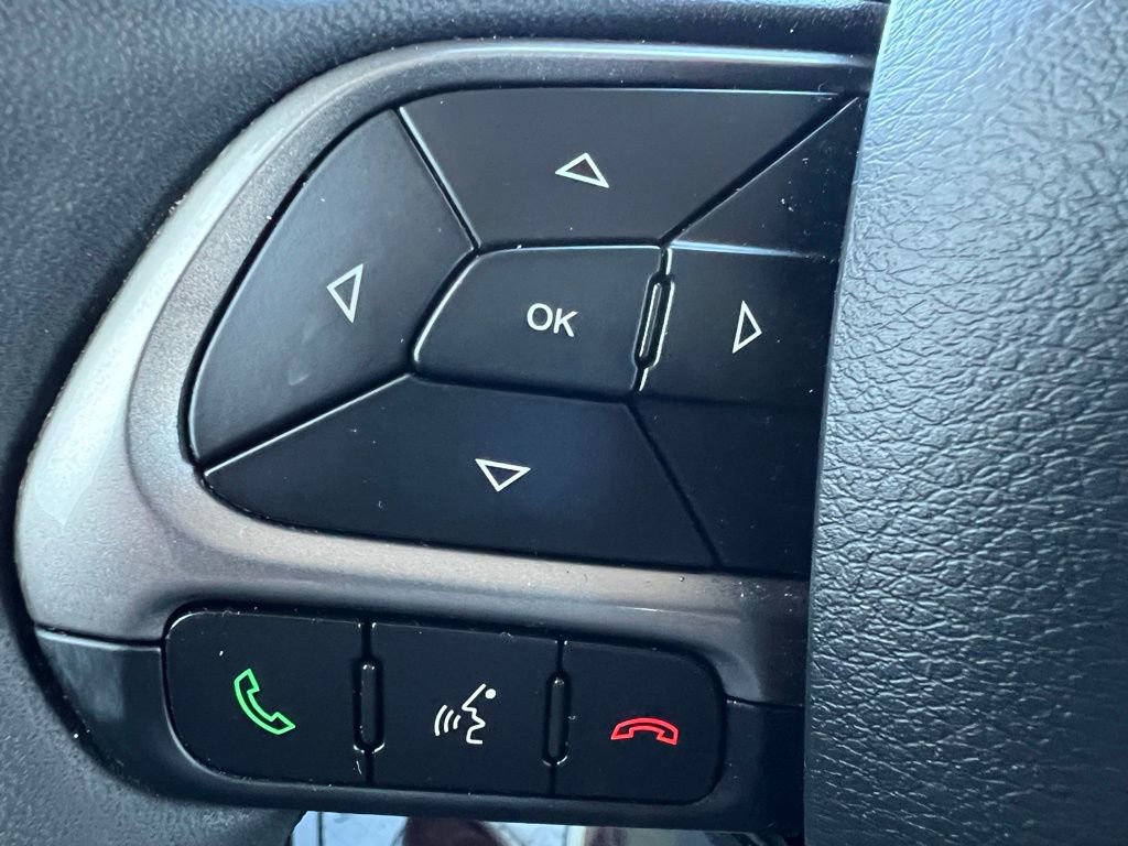 Used 2022 Jeep Renegade Latitude image 41