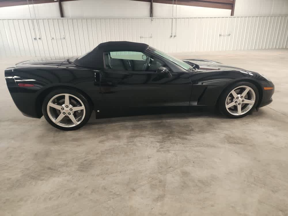 Used 2007 Chevrolet Corvette Convertible w/ Preferred Equipment Group RWD image 6
