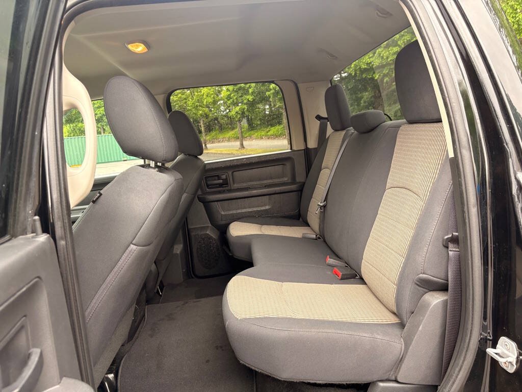 Used 2012 RAM 1500 ST w/ SXT Appearance Group AWD/4WD image 16