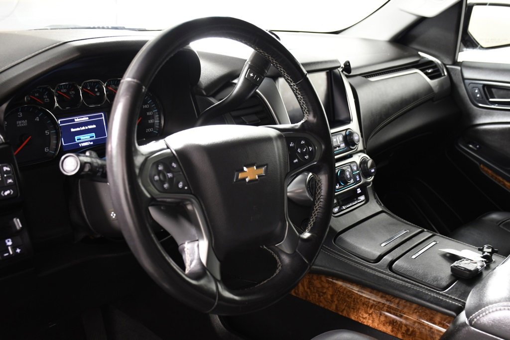 Used 2019 Chevrolet Suburban Premier image 13