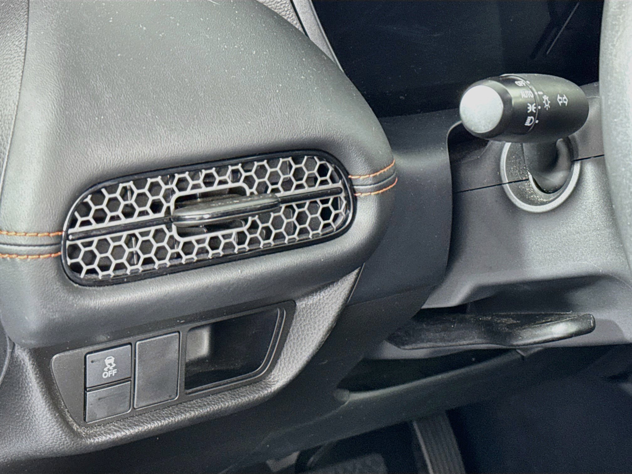 Certified 2024 Honda HR-V Sport image 10