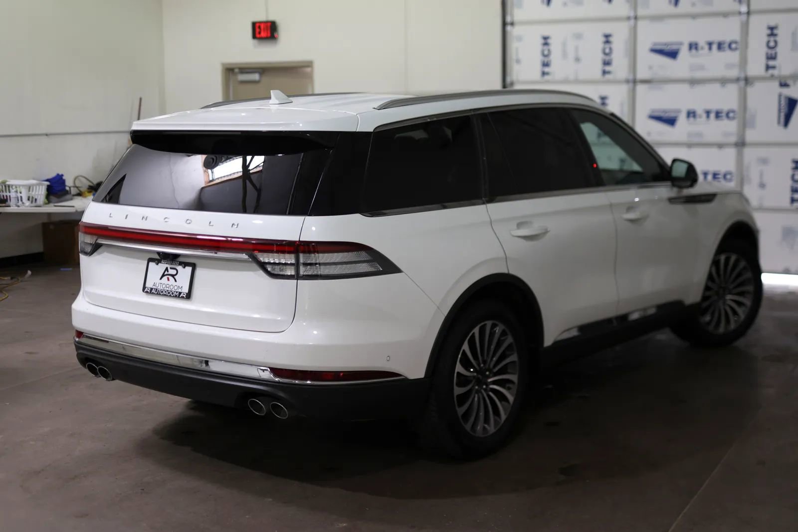 Used 2020 Lincoln Aviator Reserve w/ Equipment Group 201A image 6