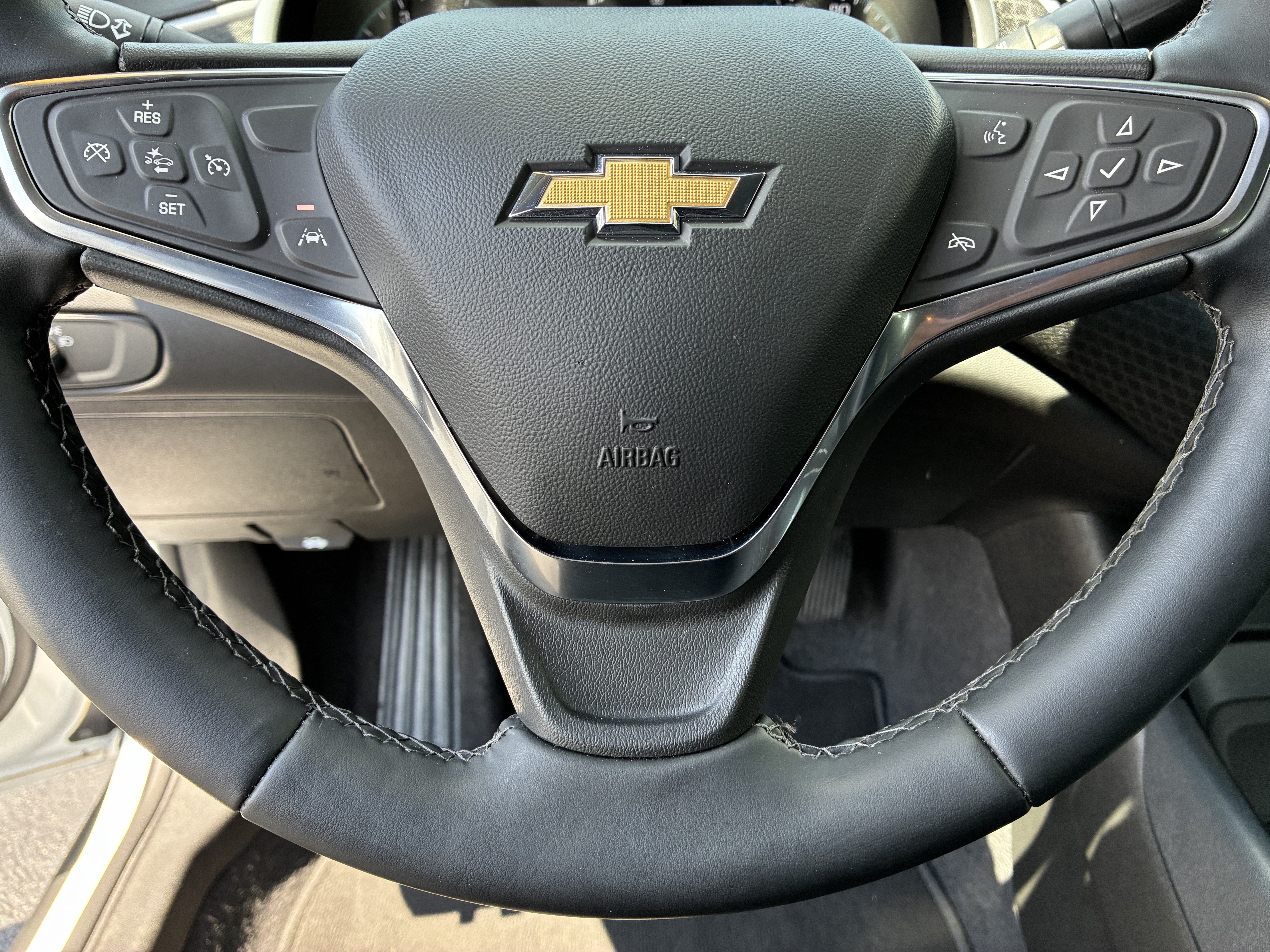Used 2025 Chevrolet Malibu RS FWD image 26