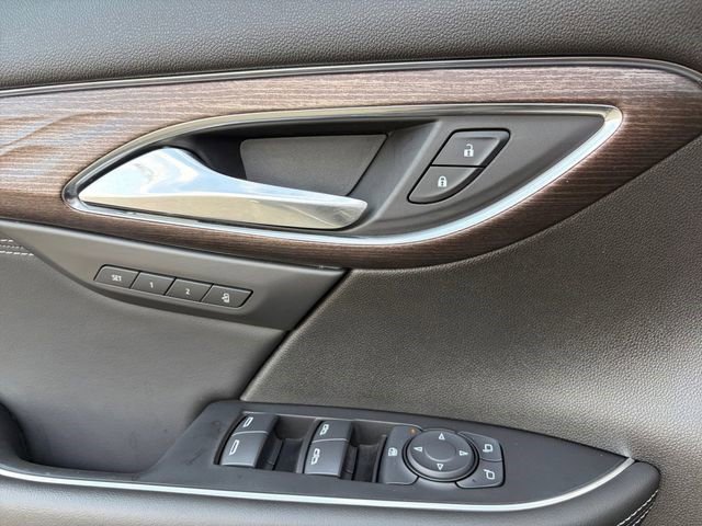 Certified 2023 Buick Envision Avenir image 4