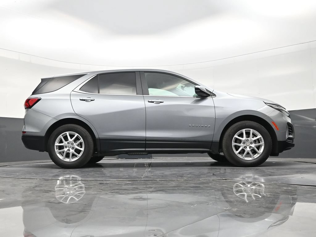 Used 2024 Chevrolet Equinox LT FWD image 25