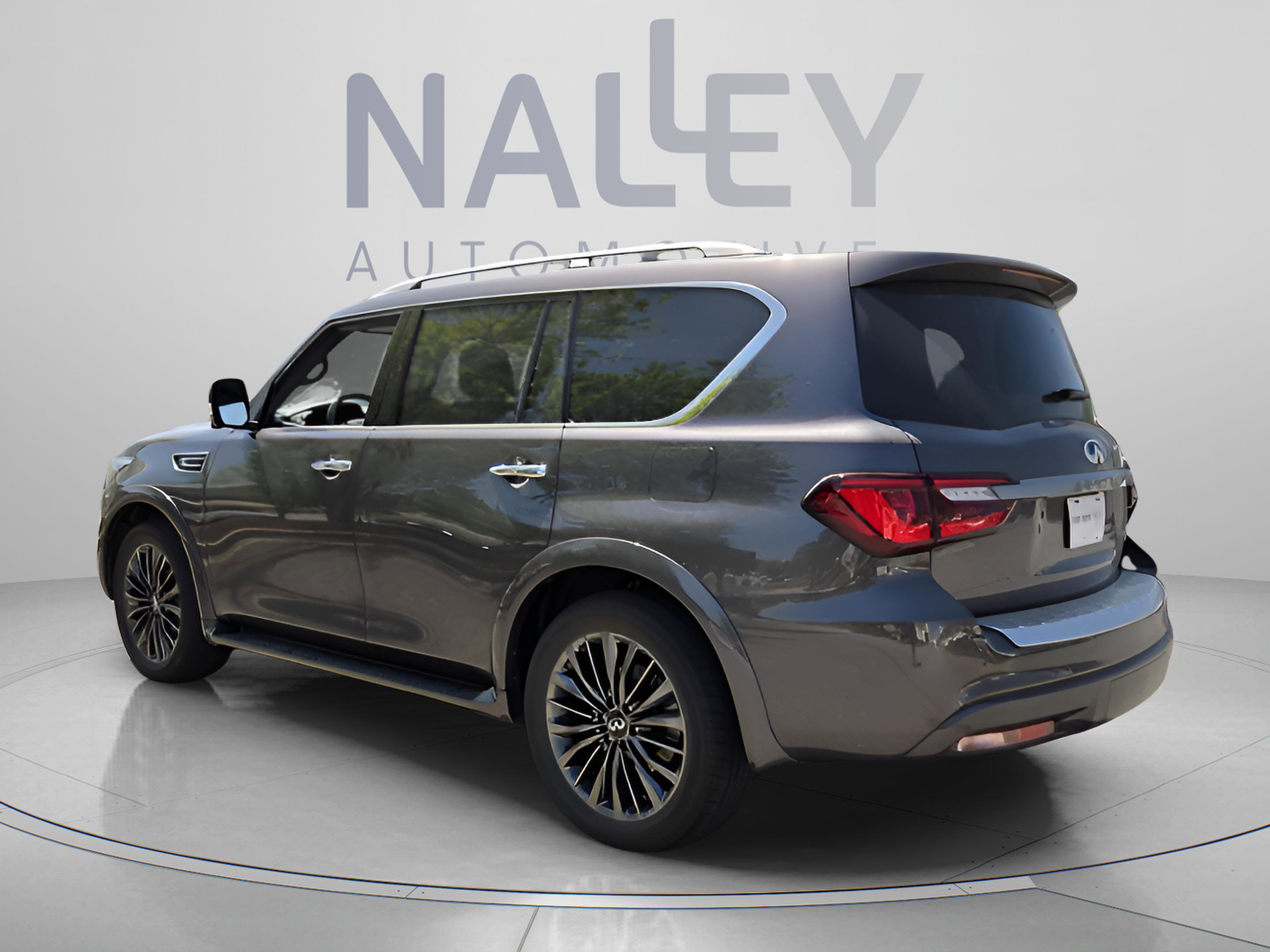 Used 2024 INFINITI QX80 Sensory RWD image 3
