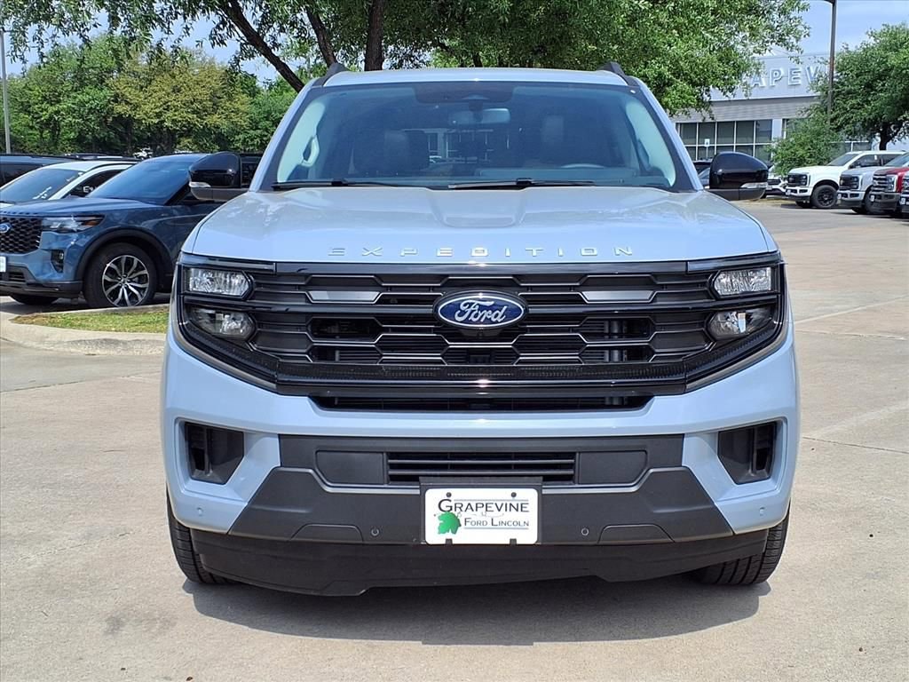 New 2026 Ford Expedition Max Active image 2