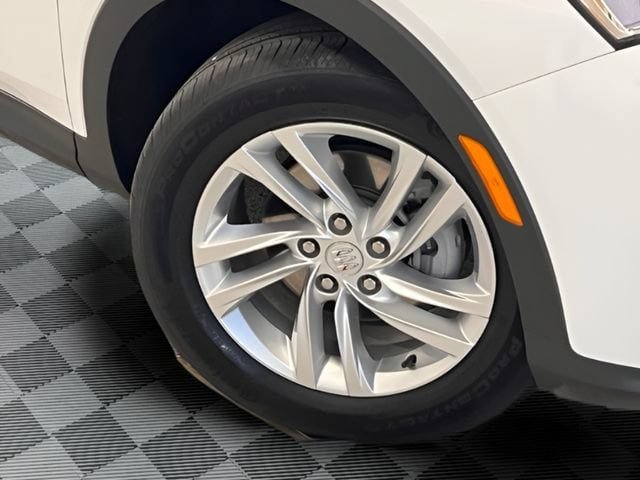 Certified 2025 Buick Envista Preferred FWD image 28