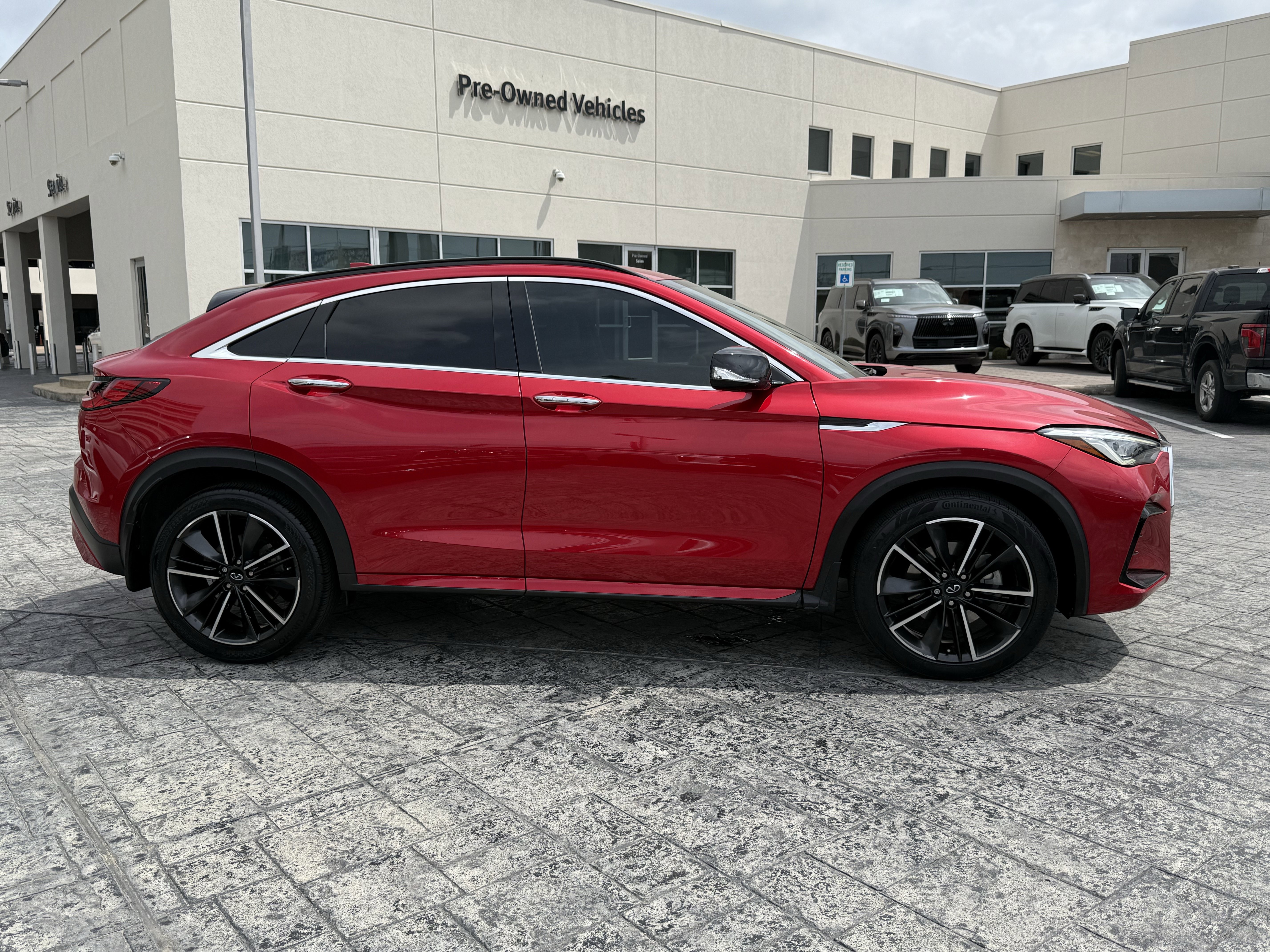 Used 2022 INFINITI QX55 Essential w/ Proassist Package AWD/4WD image 8