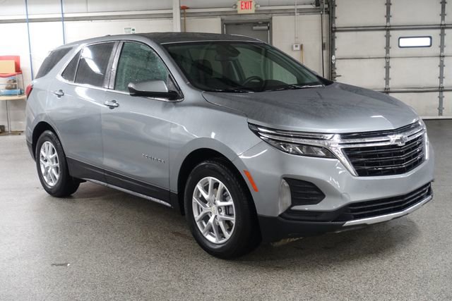 Used 2024 Chevrolet Equinox LT w/ LPO, Floor Liner Package image 1