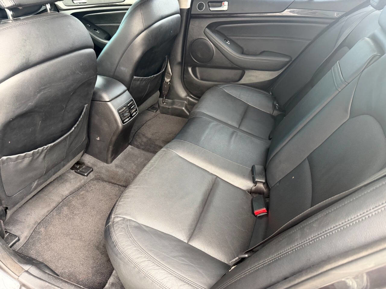 Used 2015 Kia Cadenza Premium FWD image 12