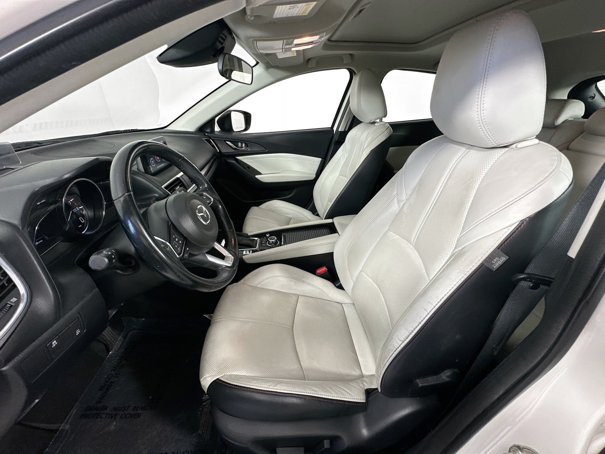 Used 2018 MAZDA MAZDA3 Grand Touring FWD image 22
