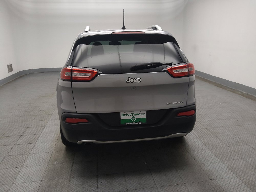 Used 2018 Jeep Cherokee Limited FWD image 6