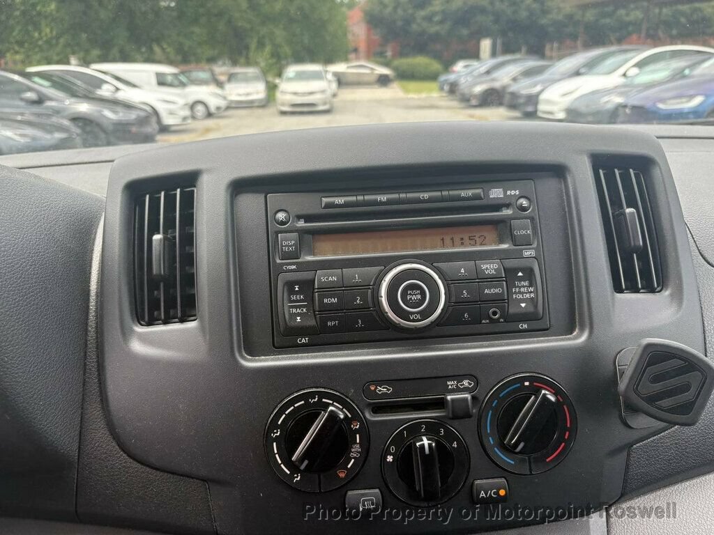 Used 2017 Nissan NV200 SV FWD image 26