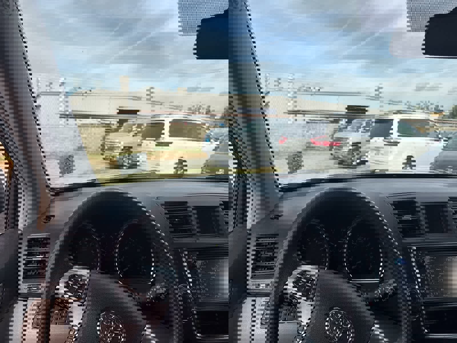 Used 2013 Toyota Highlander Plus image 19