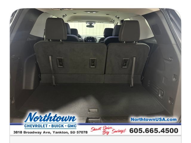 Used 2021 Chevrolet Traverse LT image 23