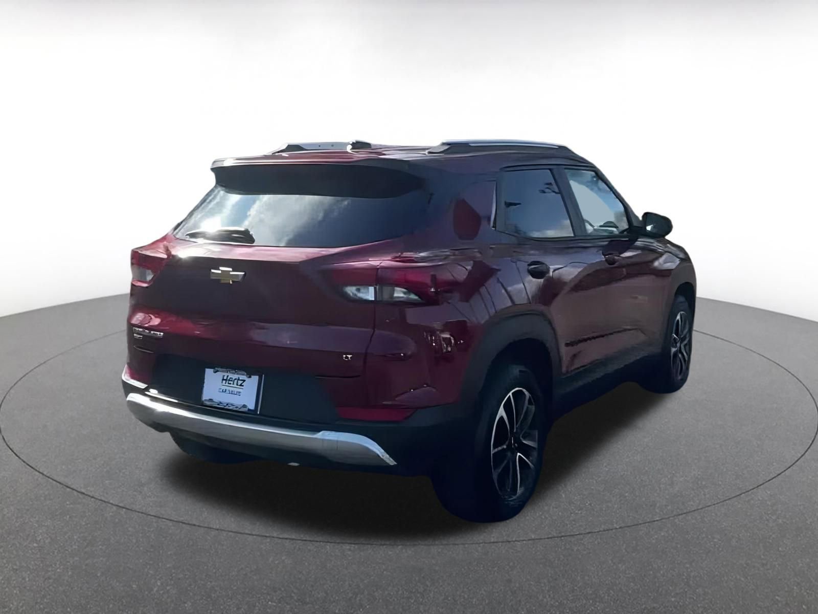 Used 2025 Chevrolet TrailBlazer LT w/ Driver Confidence Package image 12