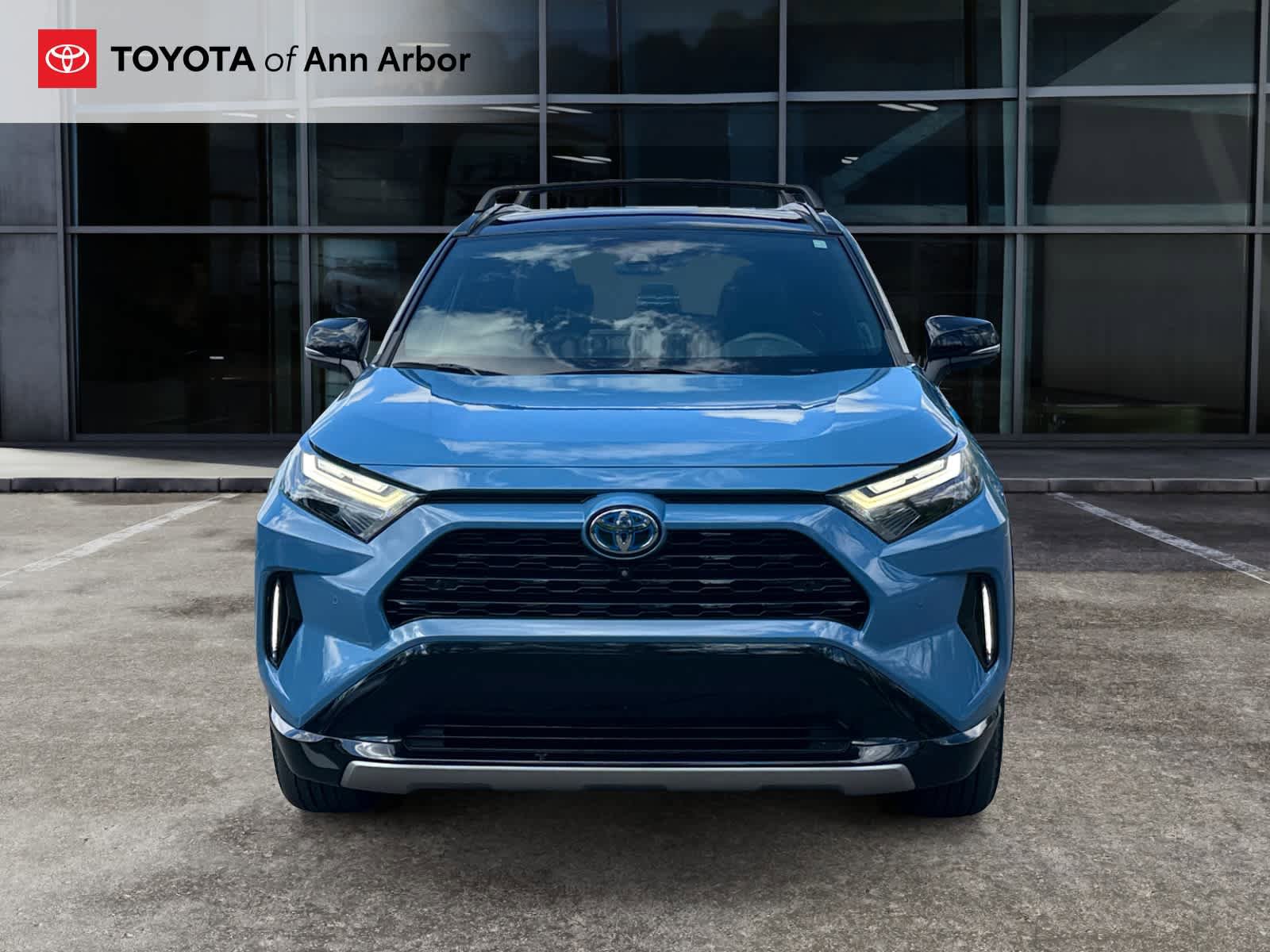 Used 2023 Toyota RAV4 XSE AWD/4WD image 14