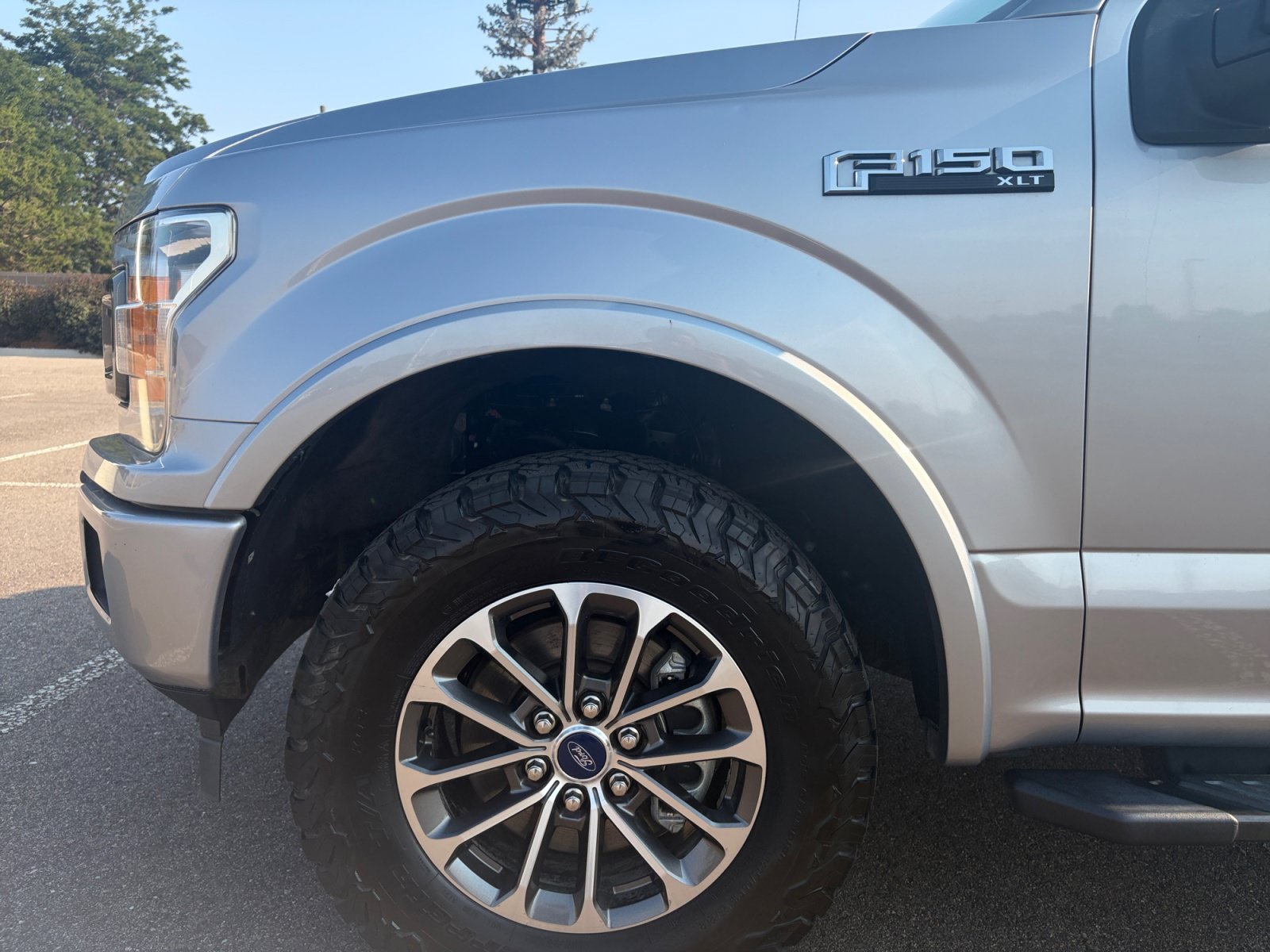 Used 2020 Ford F150 XLT w/ Equipment Group 302A Luxury AWD/4WD image 11