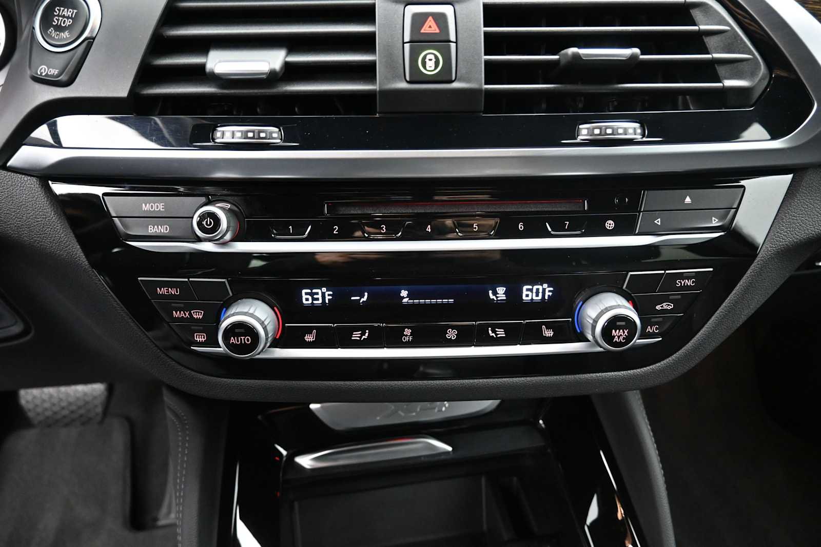 Used 2019 BMW X4 xDrive30i w/ Convenience Package AWD/4WD image 15