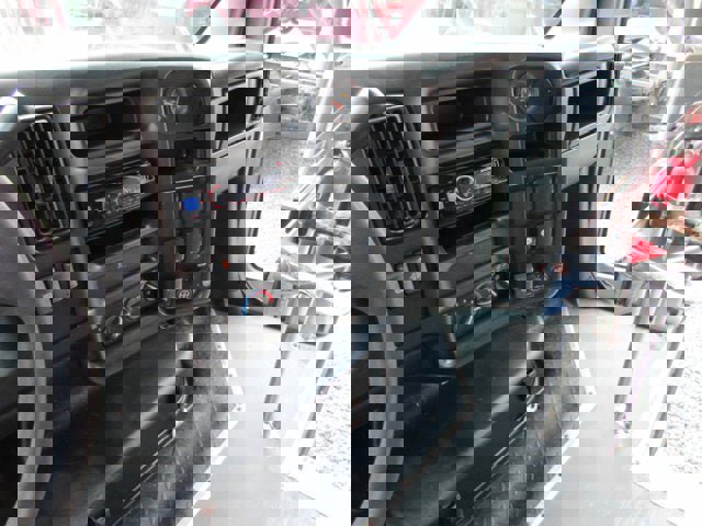 Used 2009 Chevrolet Kodiak C4500 2WD Regular Cab image 7