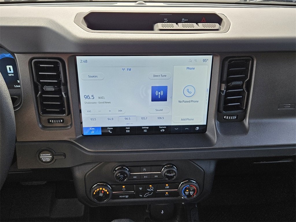 New 2025 Ford Bronco 4-Door image 18