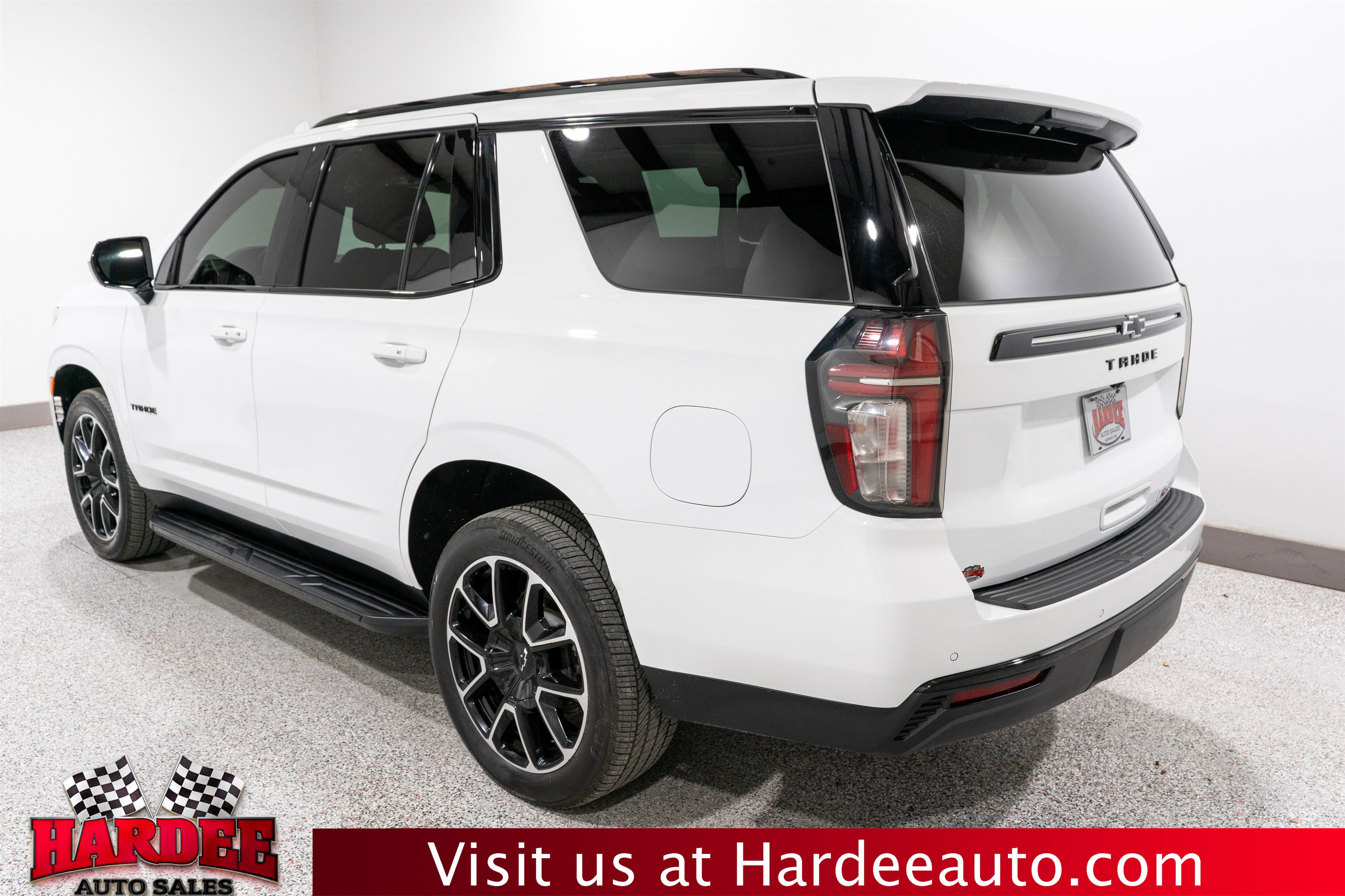 Used 2023 Chevrolet Tahoe RST image 3