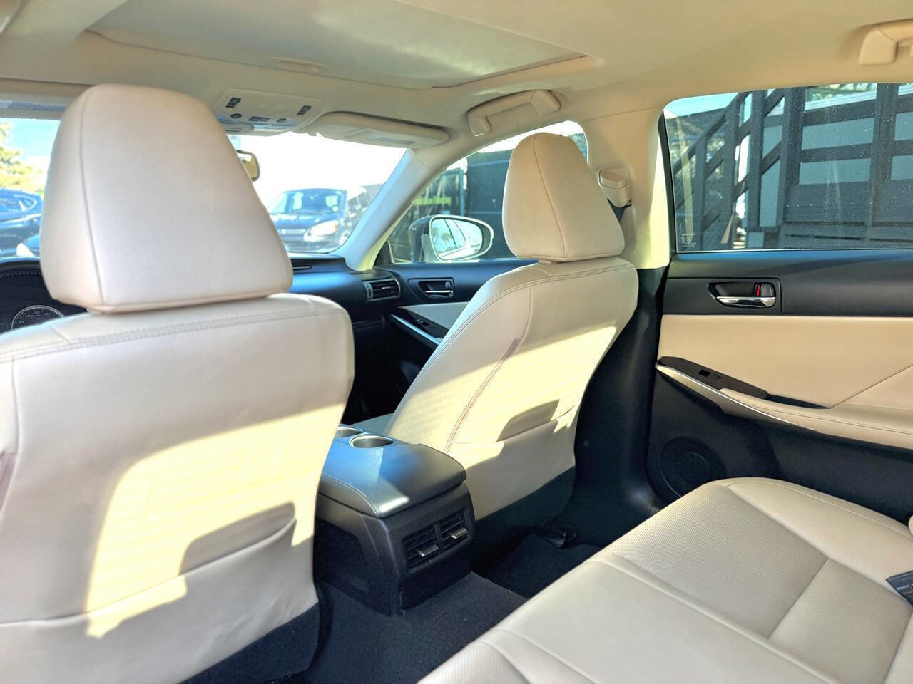 Used 2016 Lexus IS 200t RWD image 14