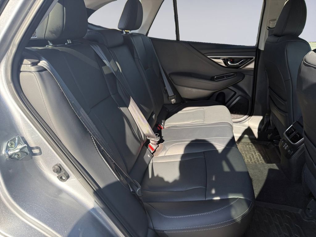 Used 2025 Subaru Outback Touring w/ Tech Package 3 image 18